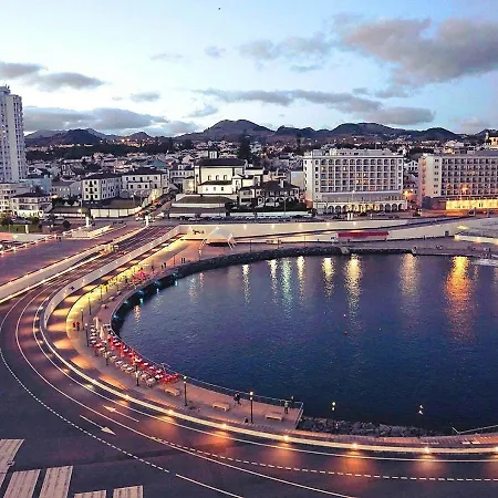 Azores Avenida E T3 Apartment