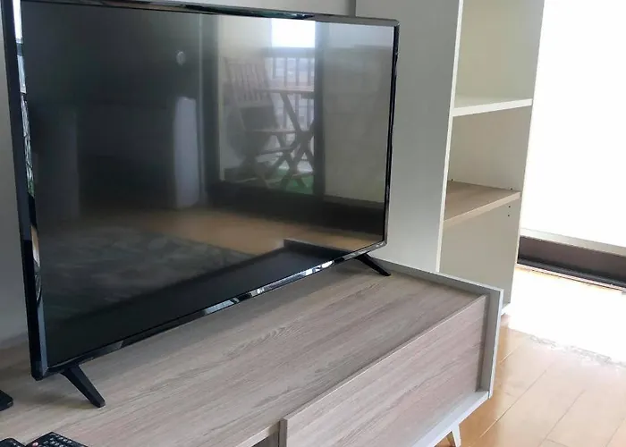 아파트 Azores Avenida E T3 *