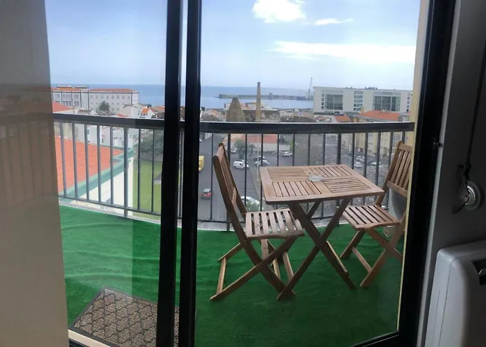 Azores Avenida E T3 아파트