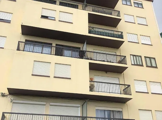 아파트 Azores Avenida E T3 *